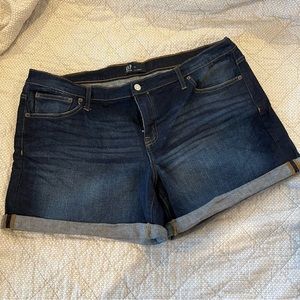 GAP Denim 5” Short Size 20 (34) Dark Blue